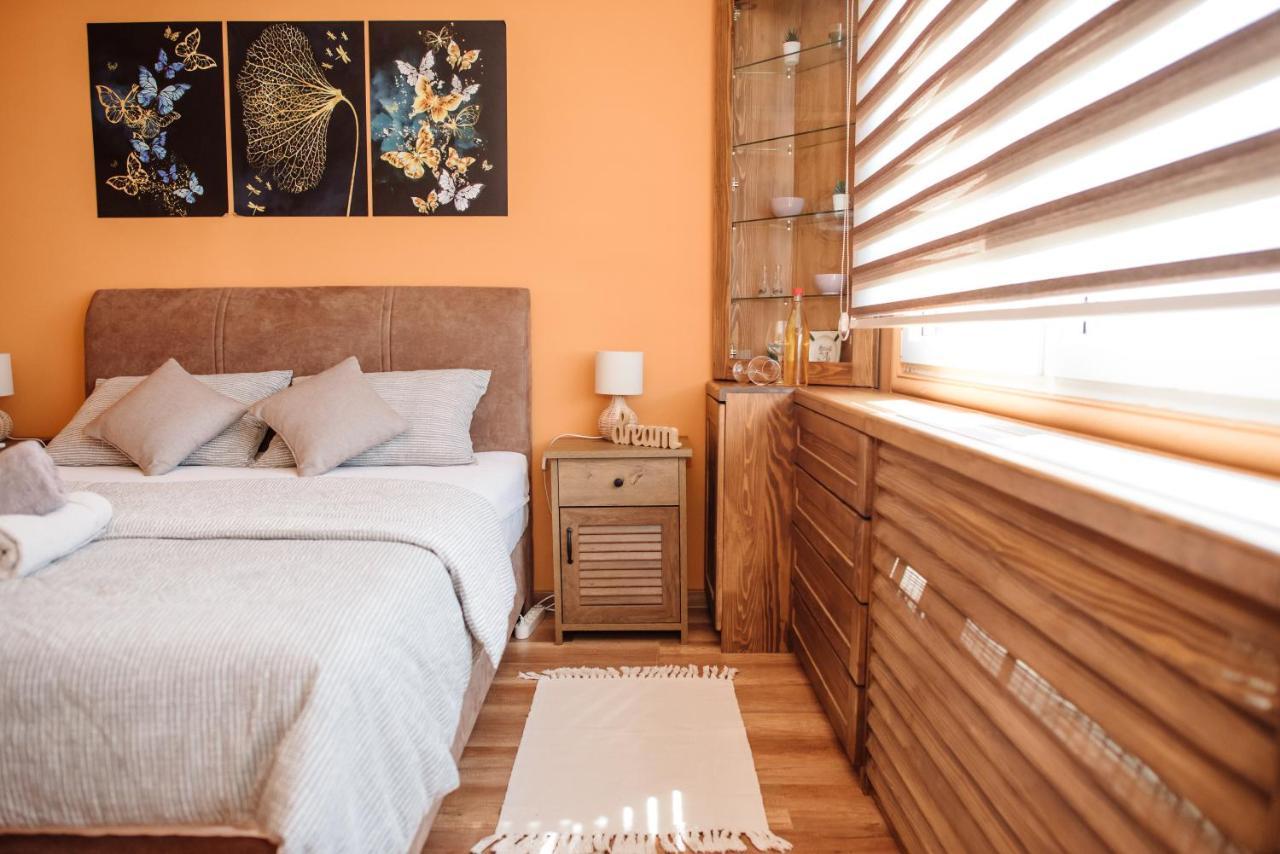 Appartamento Lara Apartman Subotica Esterno foto