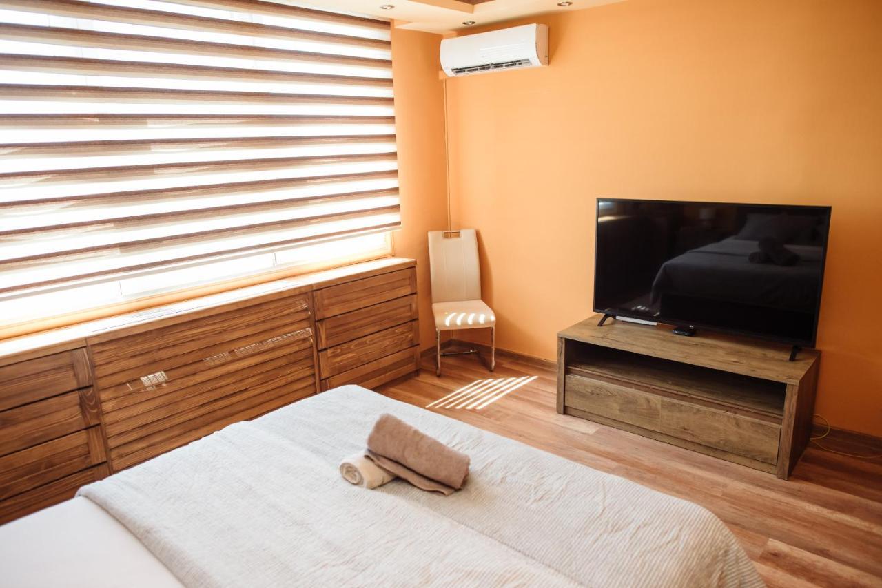 Appartamento Lara Apartman Subotica Esterno foto