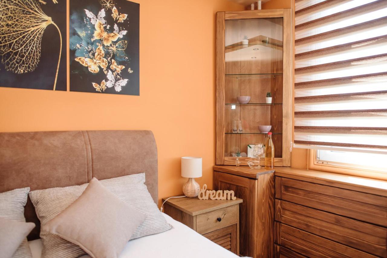 Appartamento Lara Apartman Subotica Esterno foto